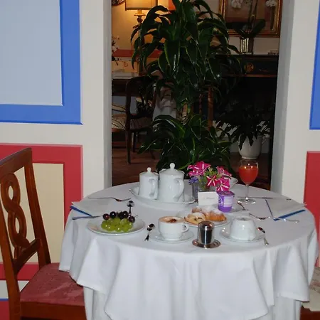 Il Rondo Boutique Hotel 3*